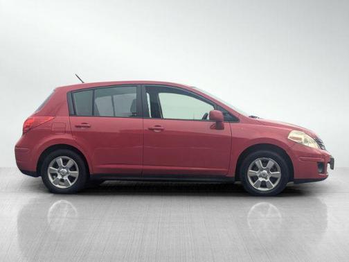 2012 Nissan Versa 1.8 S