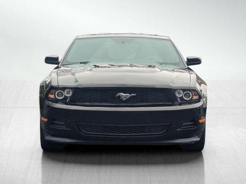 Black 2012 Ford Mustang V6 Premium