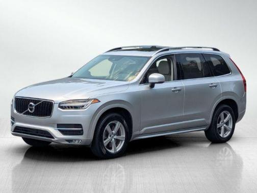 2019 Volvo XC90 T5 Momentum