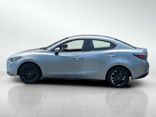 2017 Toyota Yaris iA Base
