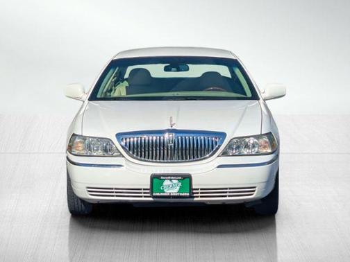2009 Lincoln Town Car Signature