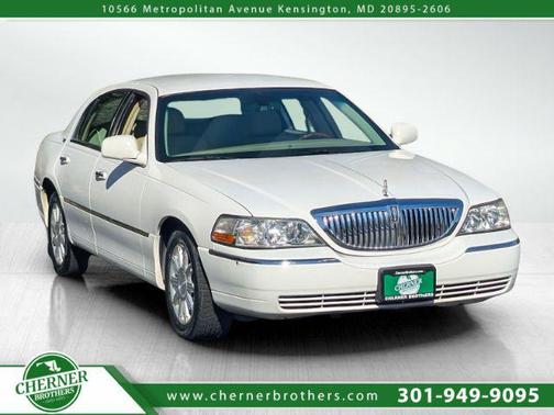 2009 Lincoln Town Car Signature