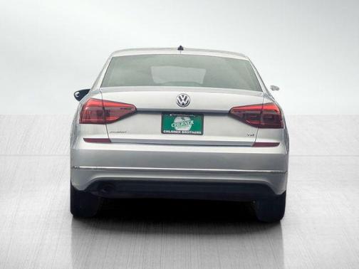 2017 Volkswagen Passat 1.8T S