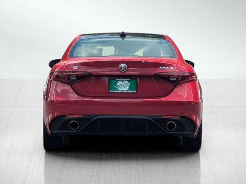 Monza Red Metallic 2019 Alfa Romeo Giulia Ti Sport