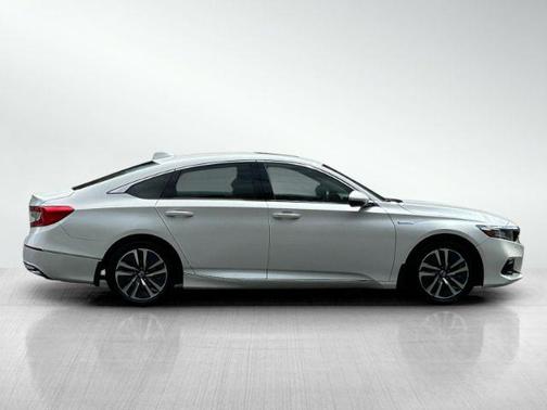 Platinum White Pearl 2022 Honda Accord Hybrid EX-L