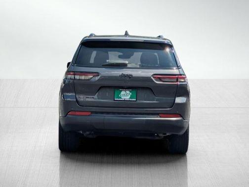Baltic Gray Metallic Clearcoat 2022 Jeep Grand Cherokee L Altitude