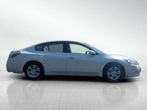 Winter Frost Pearl 2012 Nissan Altima 2.5 S