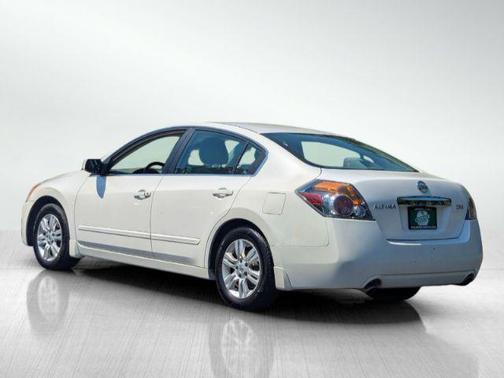 Winter Frost Pearl 2012 Nissan Altima 2.5 S