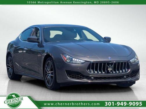 Grigio 2020 Maserati Ghibli S Q4