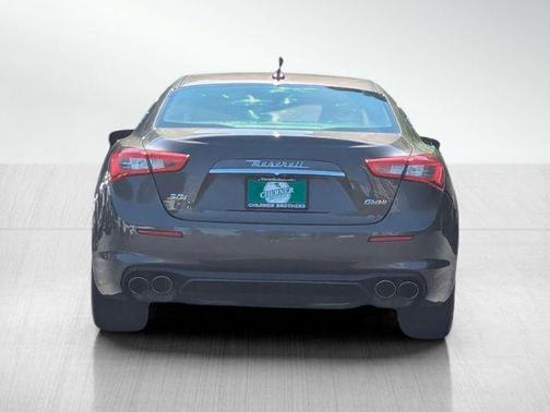 Grigio 2020 Maserati Ghibli S Q4