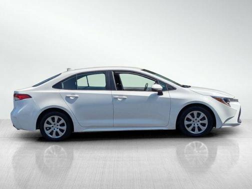 Ice Cap 2024 Toyota Corolla LE