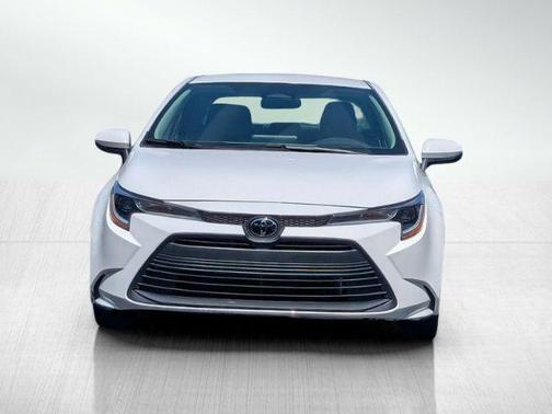 Ice Cap 2024 Toyota Corolla LE