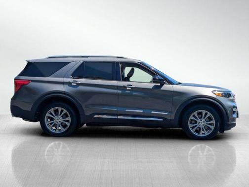 Carbonized Gray Metallic 2023 Ford Explorer Limited