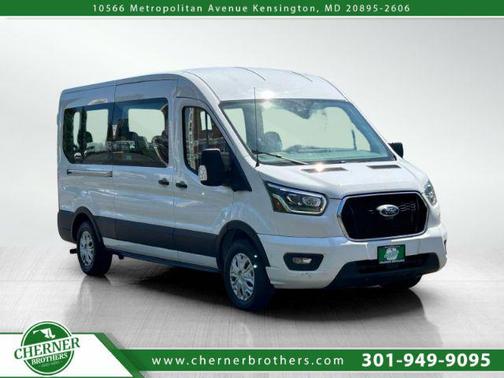 Oxford White 2023 Ford Transit-350 XLT