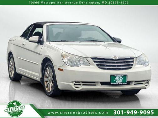Stone White Clearcoat 2010 Chrysler Sebring Touring