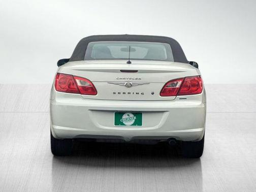 Stone White Clearcoat 2010 Chrysler Sebring Touring