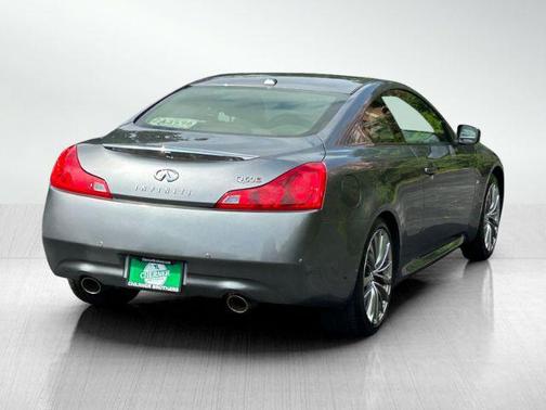 2015 INFINITI Q60 S