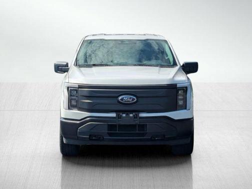2022 Ford F-150 Lightning Pro