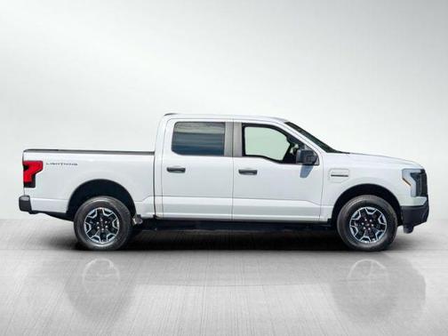 2022 Ford F-150 Lightning Pro