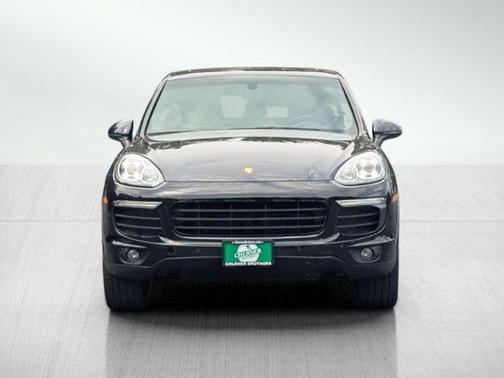 Black 2018 Porsche Cayenne Platinum Edition