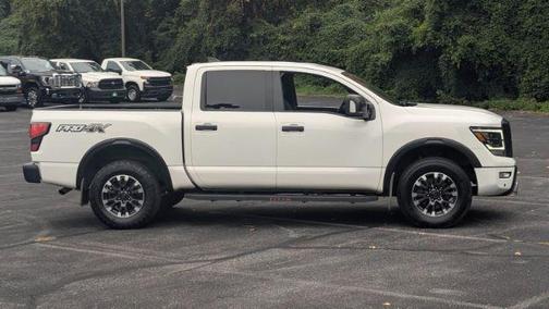 2022 Nissan Titan PRO-4X