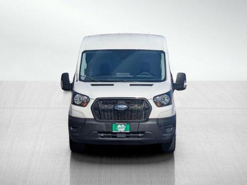 2022 Ford Transit-250 Base