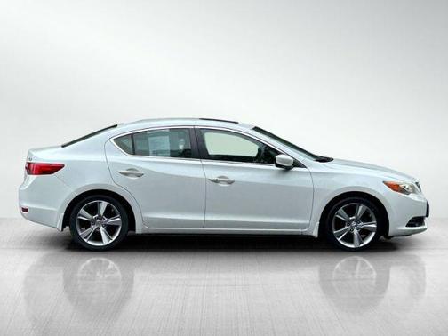 Bellanova White Pearl 2013 Acura ILX 2.0L Technology