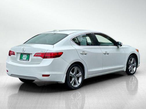 Bellanova White Pearl 2013 Acura ILX 2.0L Technology