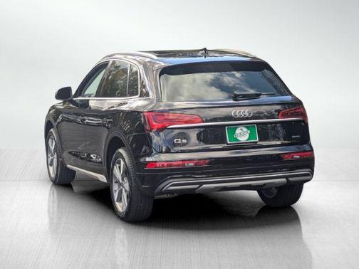 2024 Audi Q5 40 Premium Plus