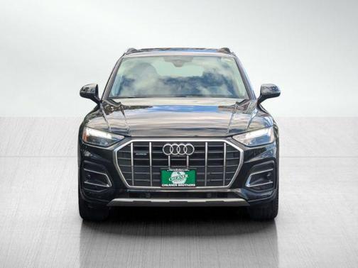 2024 Audi Q5 40 Premium Plus