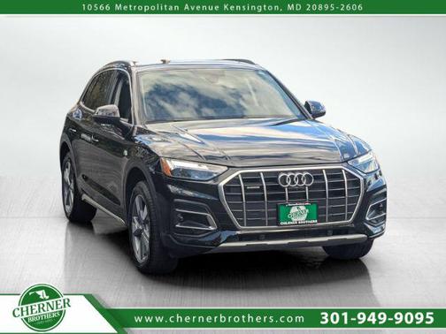 2024 Audi Q5 40 Premium Plus