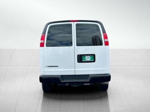 2017 Chevrolet Express 2500 Work Van