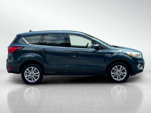 Baltic Sea Green Metallic 2019 Ford Escape SE