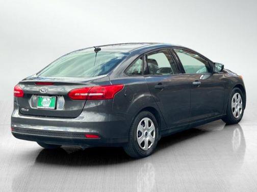 2016 Ford Focus S