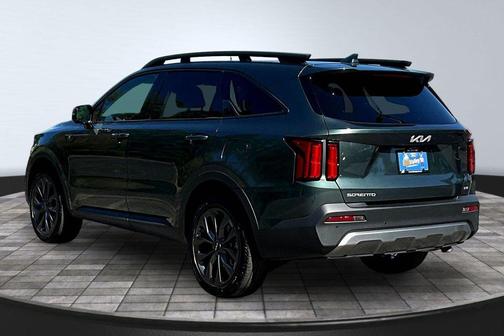 Aruba Green 2023 Kia Sorento SX