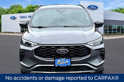 Carbonized Gray Metallic 2024 Ford Escape ST-Line