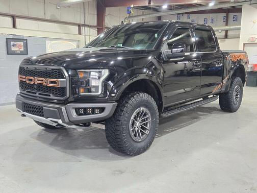 2020 Ford F-150 Raptor