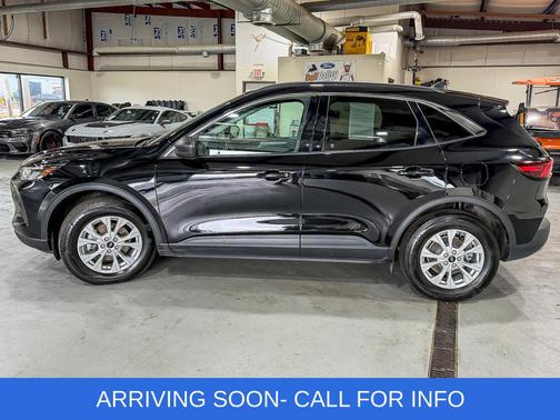 Agate Black Metallic 2023 Ford Escape Active