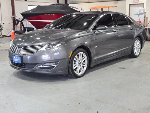 2016 Lincoln MKZ Base