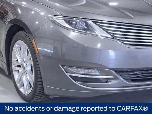 2016 Lincoln MKZ Base