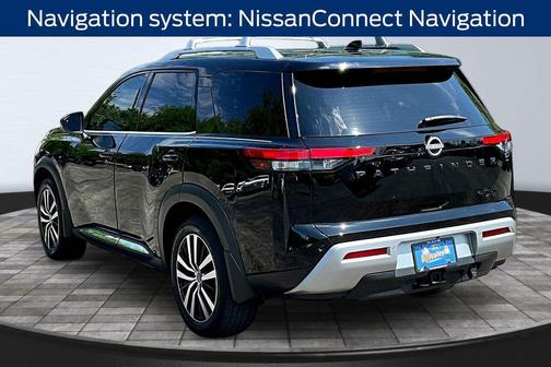 Super Black 2023 Nissan Pathfinder Platinum 4WD