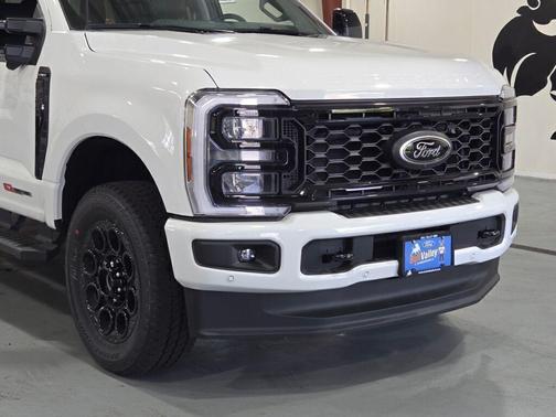 2025 Ford F-350 Lariat
