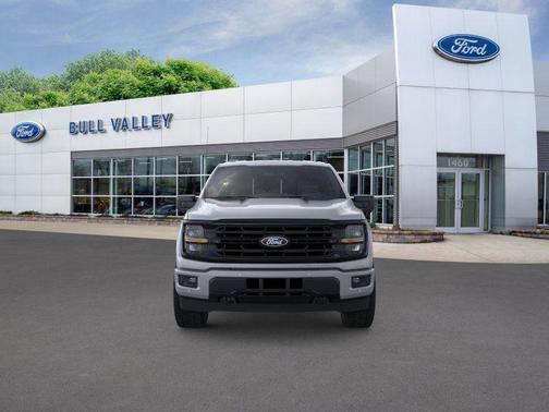 Avalanche 2026 Ford F-150 XLT