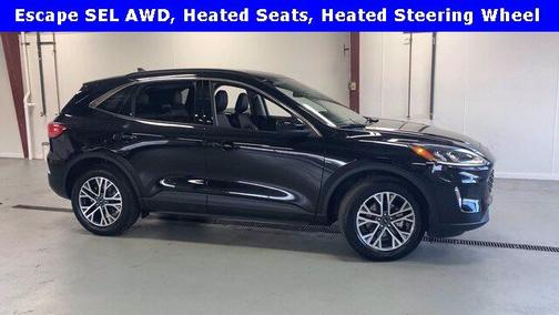 Agate Black Metallic 2020 Ford Escape SEL
