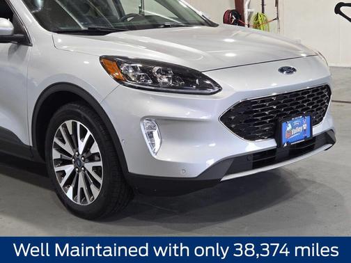 2020 Ford Escape Titanium