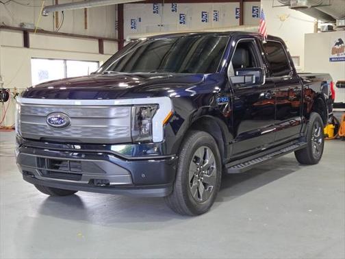 2022 Ford F-150 Lightning LARIAT