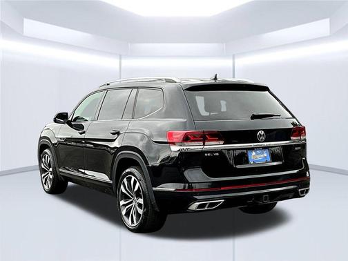 Deep Black 2021 Volkswagen Atlas 3.6L SEL