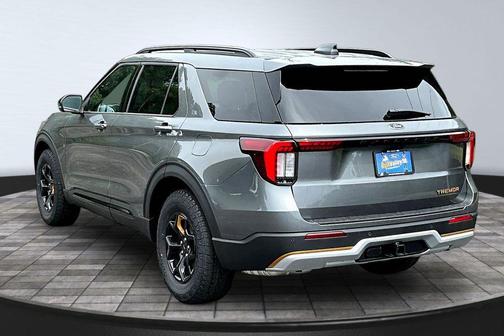 Carbonized Gray Metallic 2026 Ford Explorer Tremor