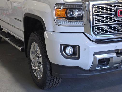 2019 GMC Sierra 2500 Denali