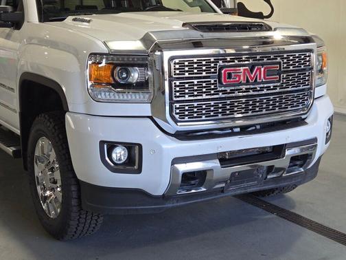 2019 GMC Sierra 2500 Denali